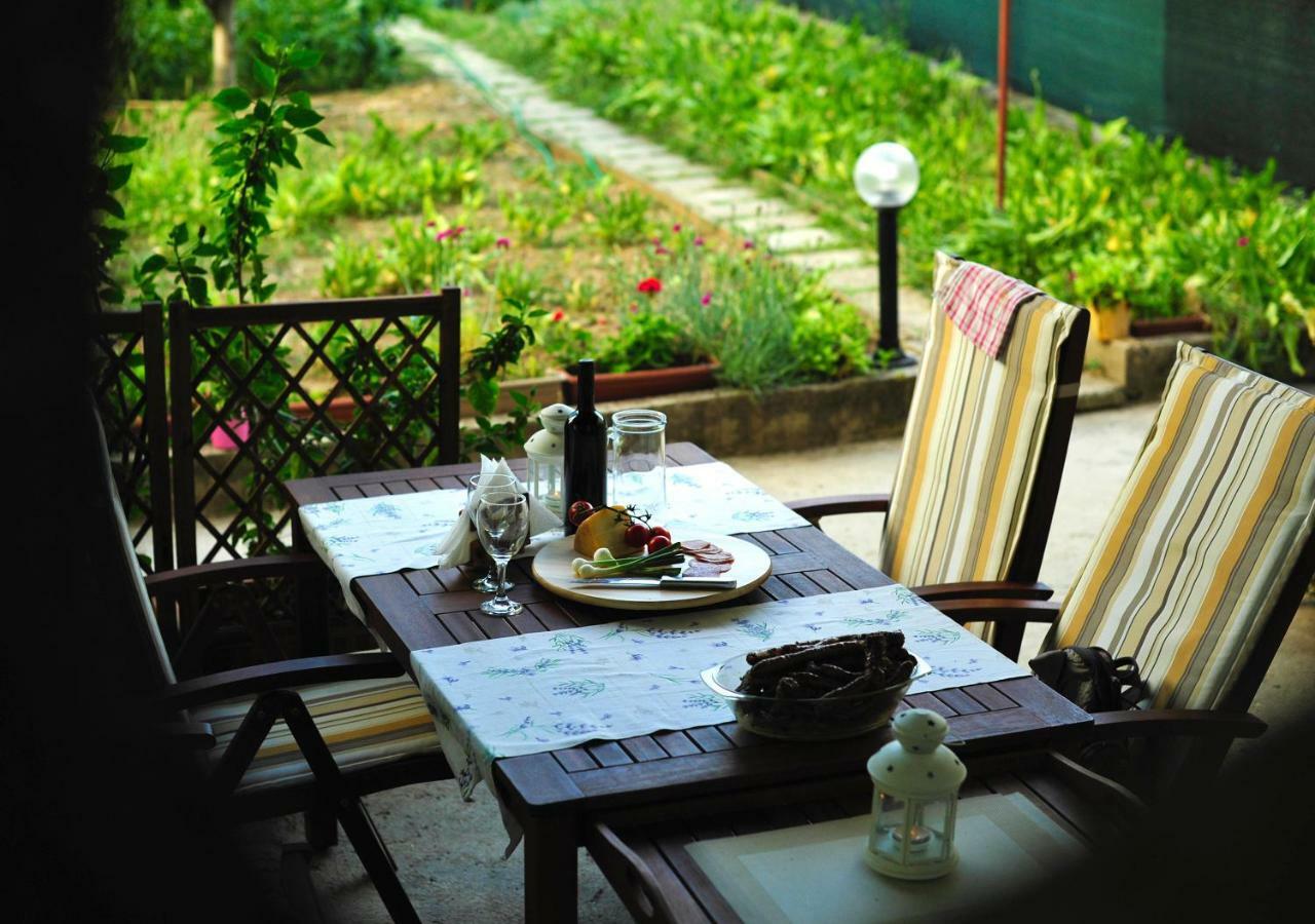 Green Garden Apartment Split Exterior foto